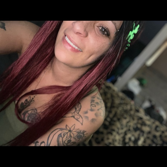 Meet your Posher, Tyshia - Picture 1 of 1